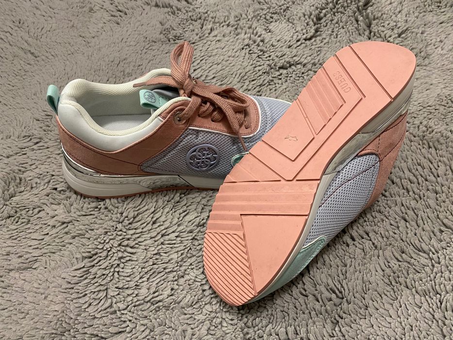 Guess обувки, 38
