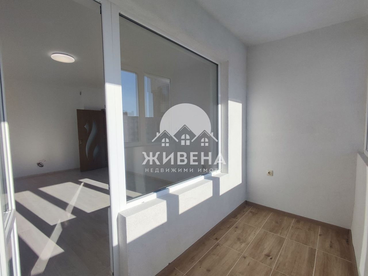 Продава се Тристаен апартамент в Варна, Кайсиева градина - 60 кв.м за 1965 €/кв.м - Снимка #3