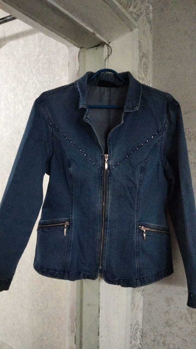 Джинсовый пиджак куртка джинсовка в талию