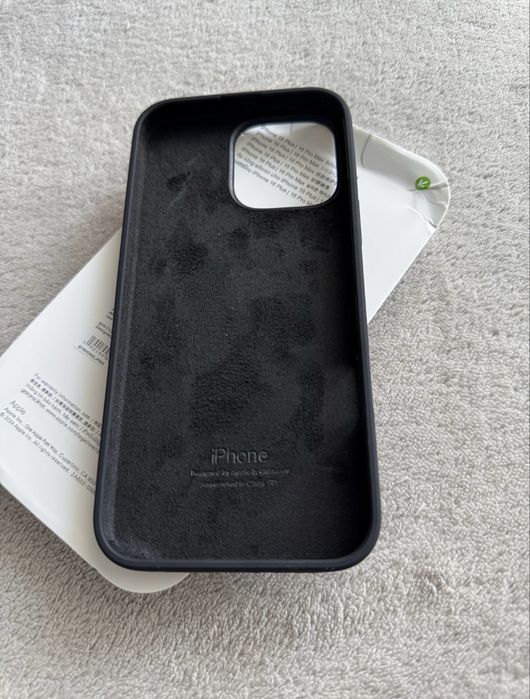 Husa iPhone 16 Pro Max