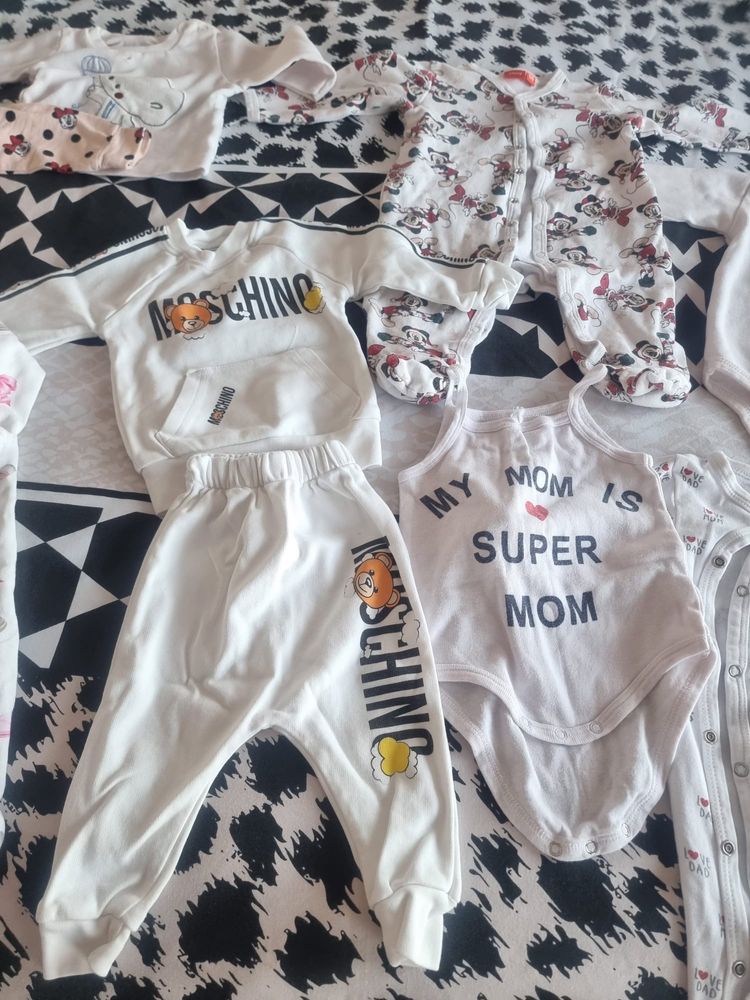 MOSCHINO, MONNALISA , и други бебешки дрешки 0-3 м &  3-6 м