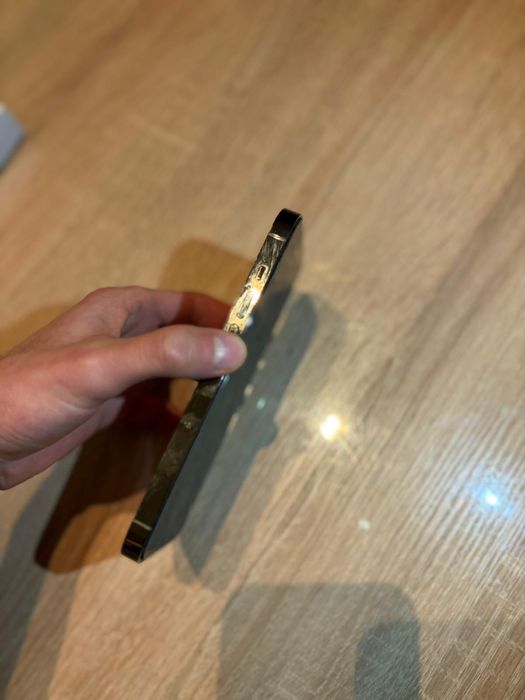 Vand Iphone 14 pro 128gb, gold