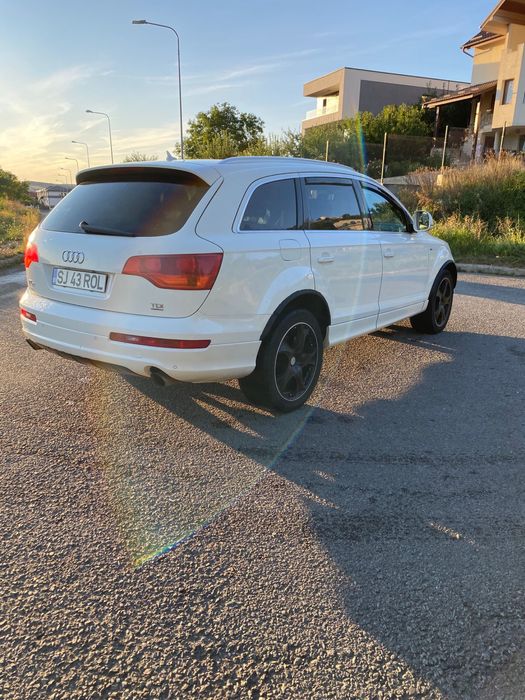 De vanzare Audi Q7 S-Line