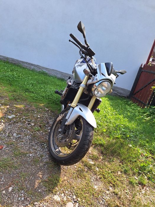 Honda hornet pc34