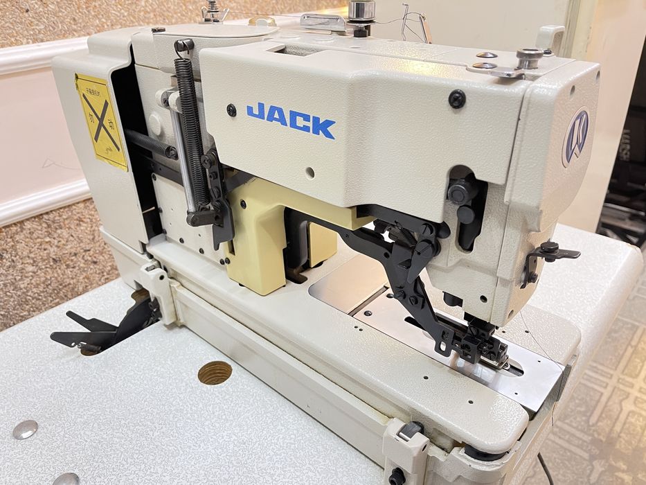 Петельная машина Jack JK-T781