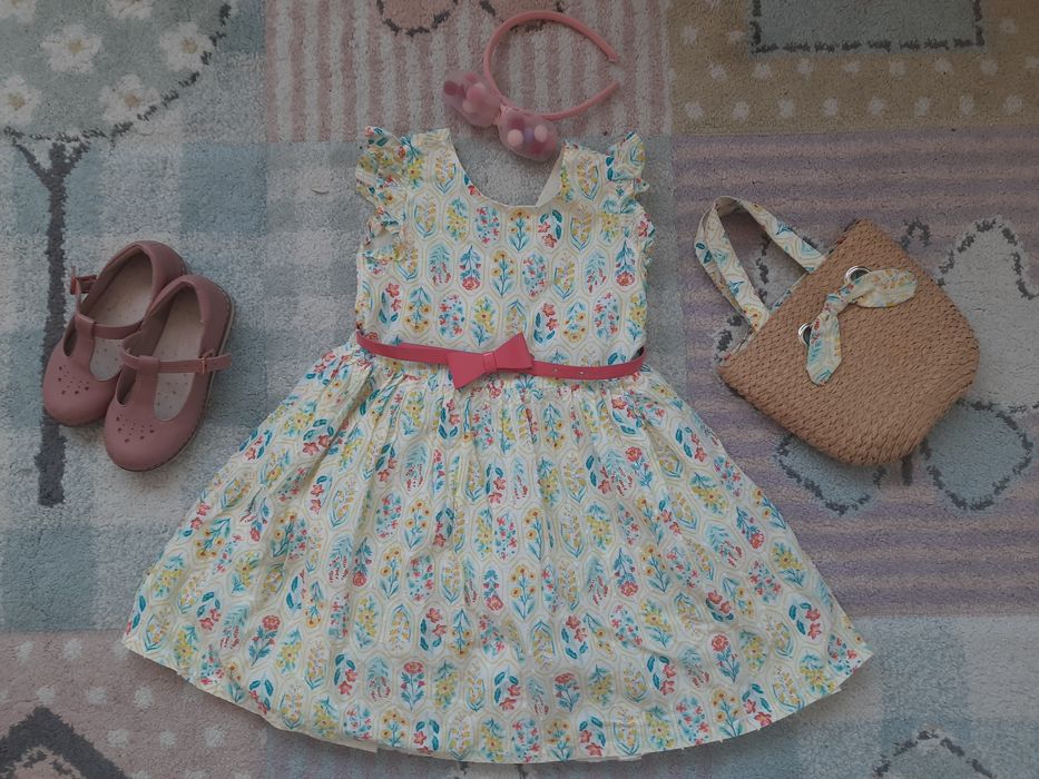 Лятна детска жълта рокля с чанта и колан 4-5 години