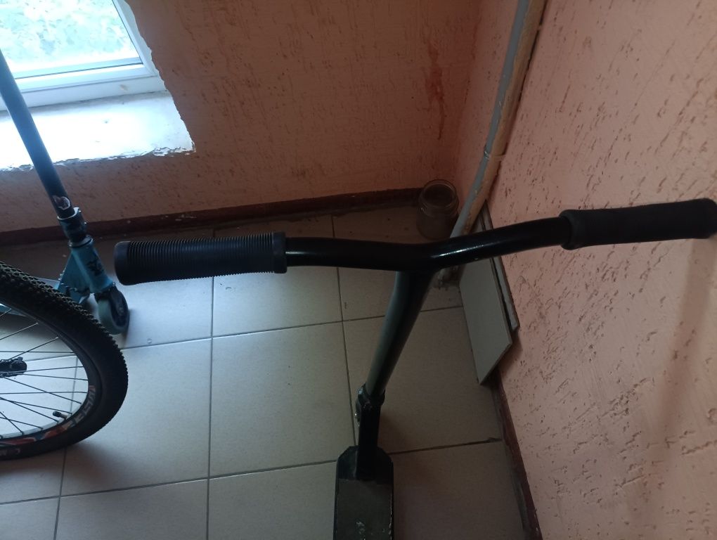 Продам трюковой самокат