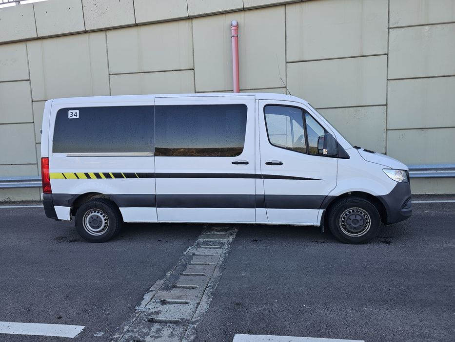 Vand Mercedes Sprinter 910 314CDi 140cp din 2018 in stare buna