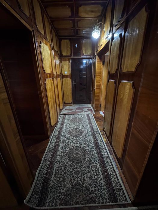 Продается квартира массив Хумаюн 3 комнатная