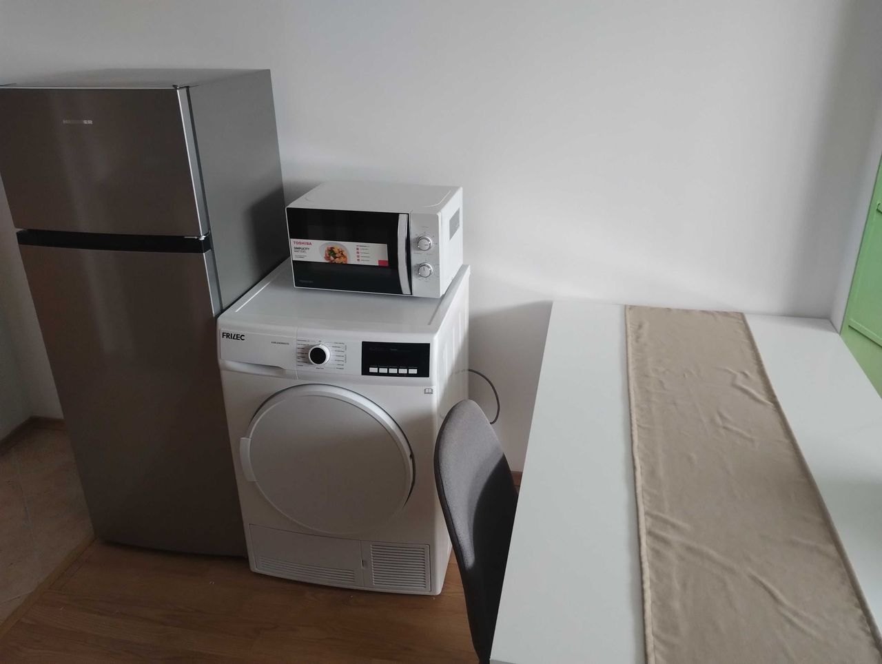 Дава се под наем Едностаен апартамент в Банско - 50 кв.м за 188.7 € - Снимка #3