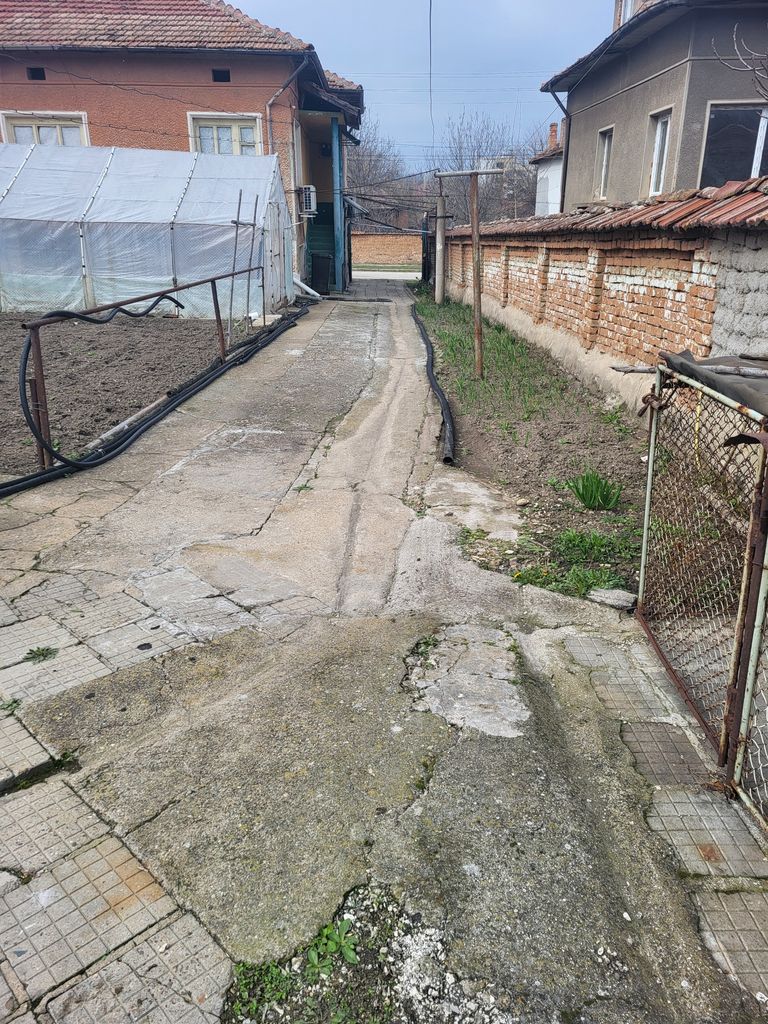 Продава се Къща в Долни Дъбник - 100 кв.м за 510 €/кв.м - Снимка #9