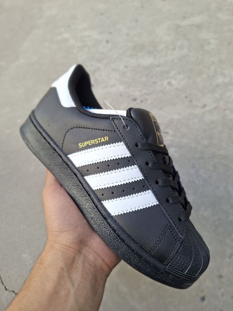 Adidas super star