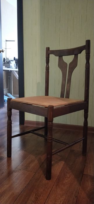 Стулья старинные, Румыния