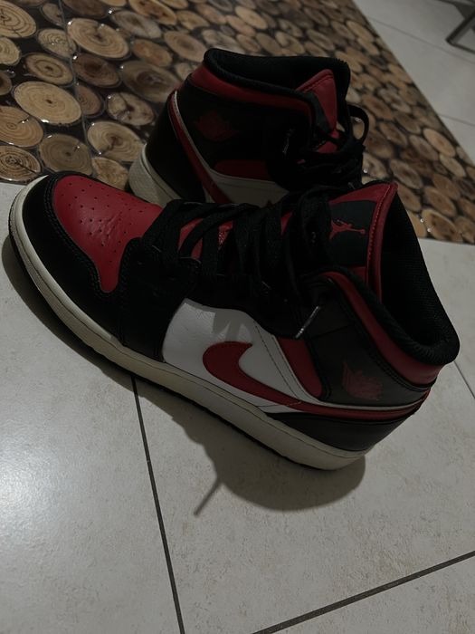 Jordan 1 air mid,marimea 39,originali