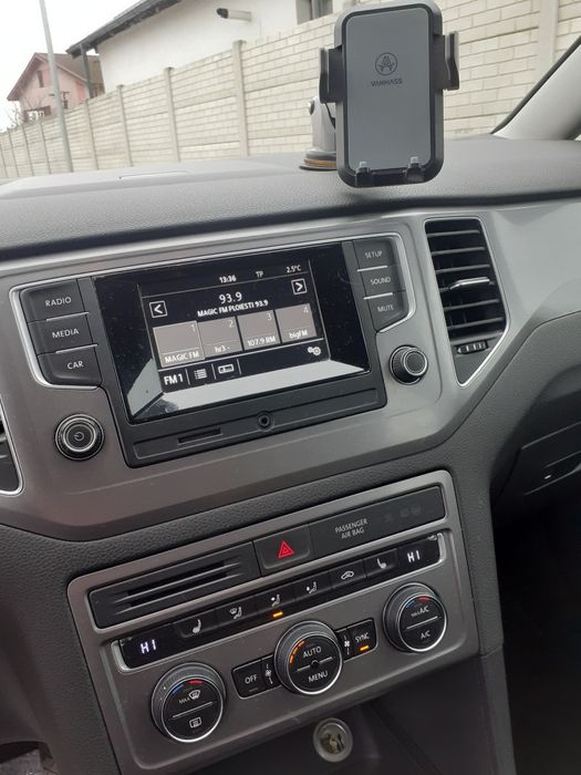 De vanzare GOLF 7 1.6 tdi bluemotion sportsvan