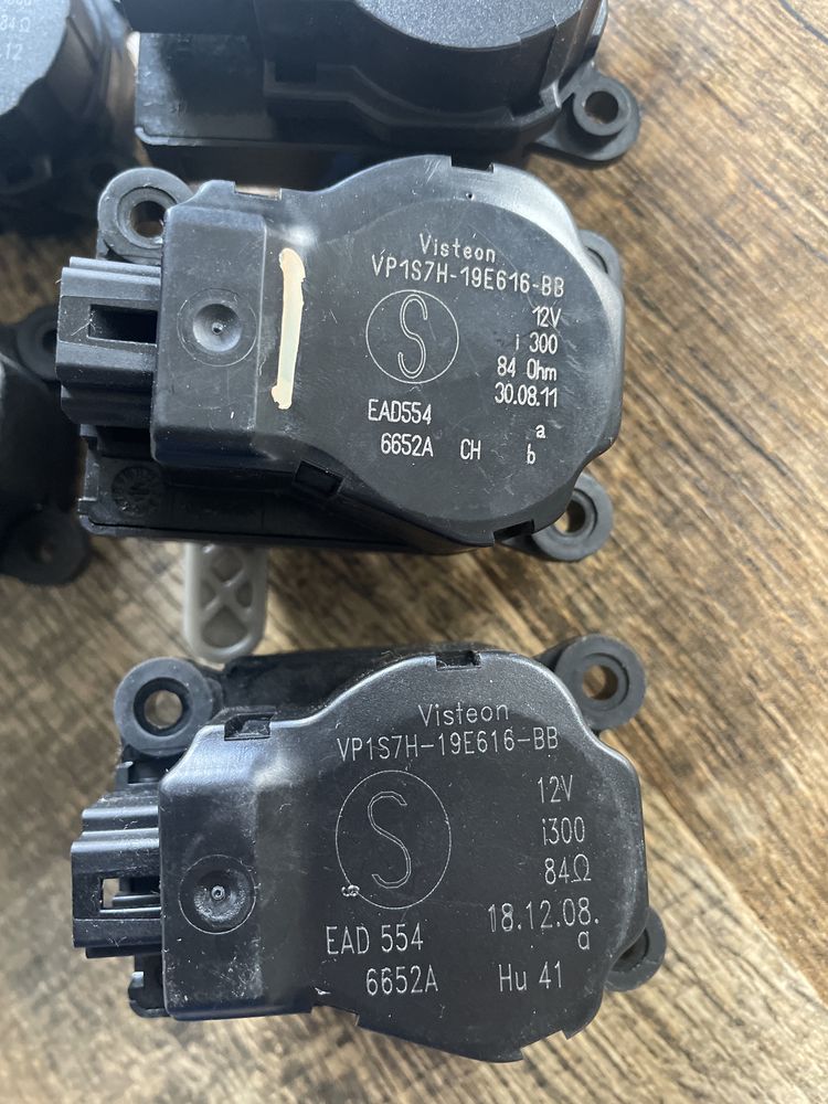 Senzori/actuator aer Ford Fiesta 2008-2016 Climatronic