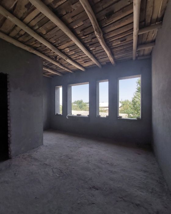 Дурмон Қ.Ф.Й. Бирлик М.Ф.Й. Турк маҳалласи 4 сотих 5 хона.