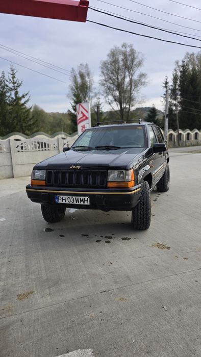 Jeep Grand Cherokee ZJ 5.2 V8