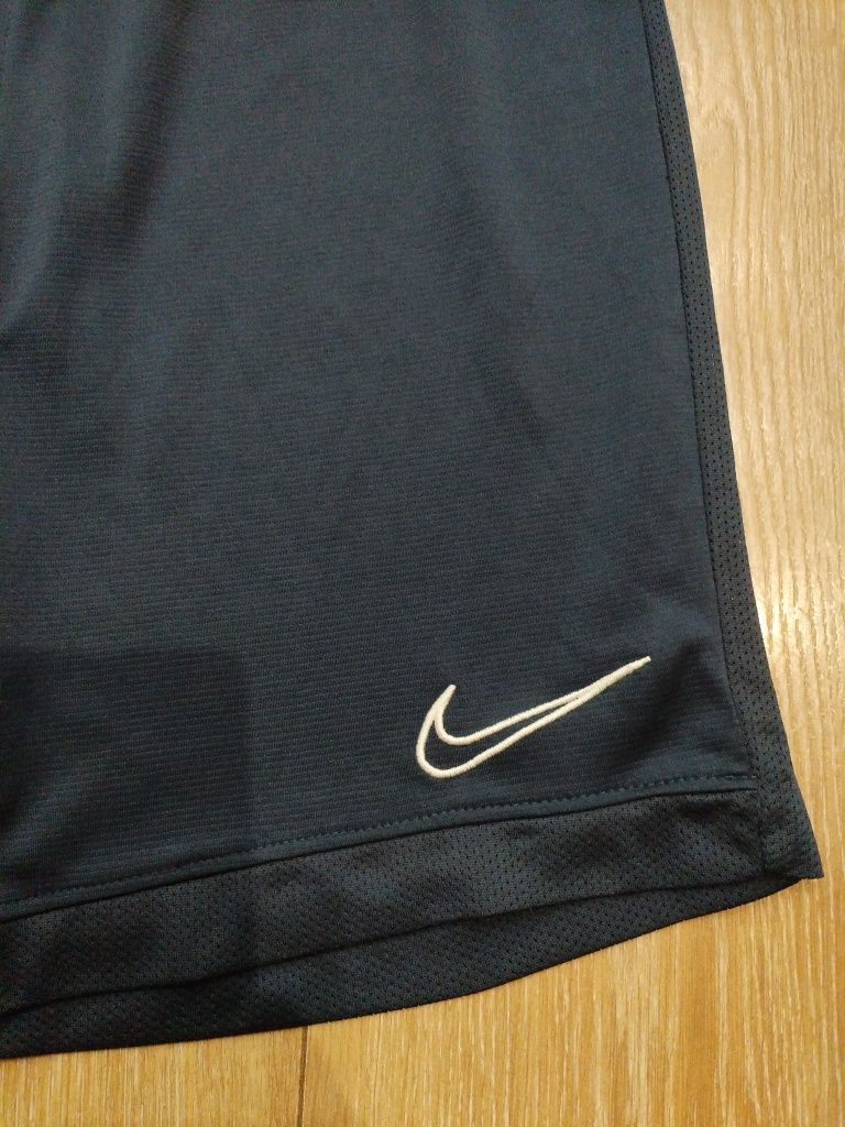 Nike Dri-fit къс мъжко оригинален