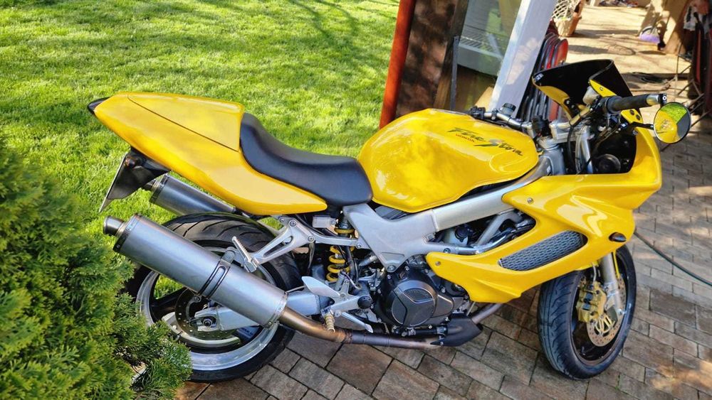 Honda VTR 1000 Firestorm