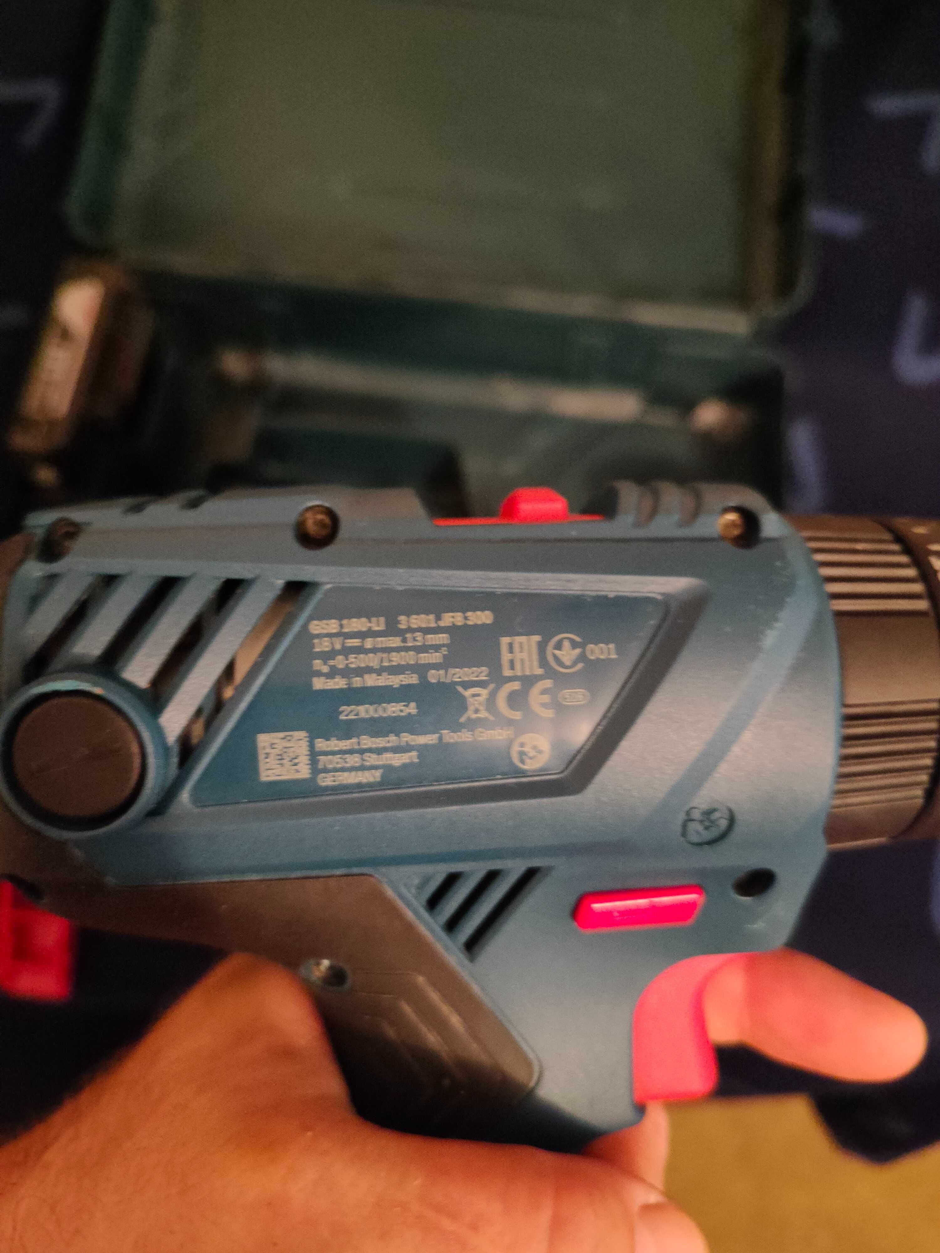 Bosch GSB 180-Li  винтоверт