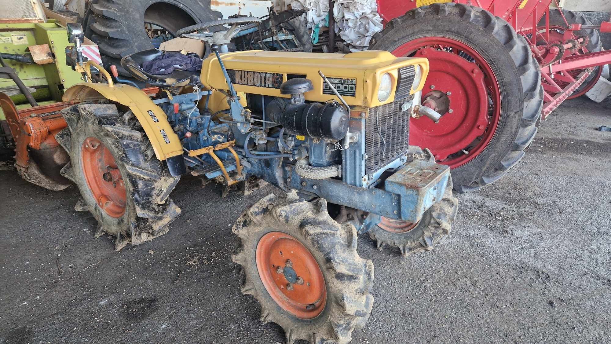 Kubota b7000 Трактор нови гуми с фреза и плуг