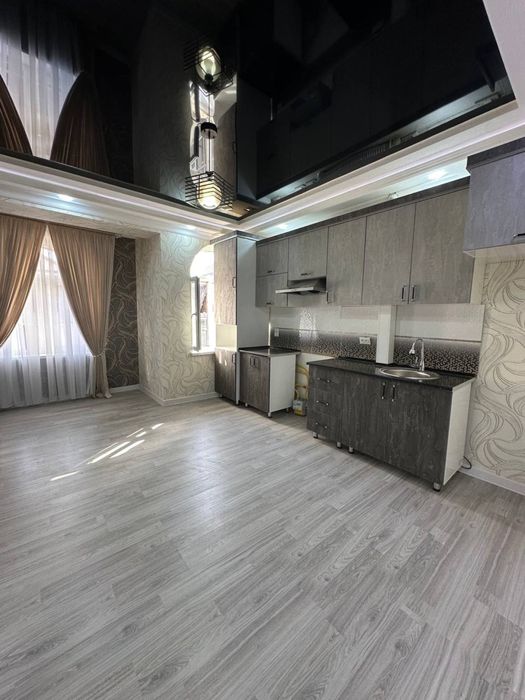 Продаётся квартира! Шаумияна Фирдавсий! Рустам шурбо ! Новостройка!