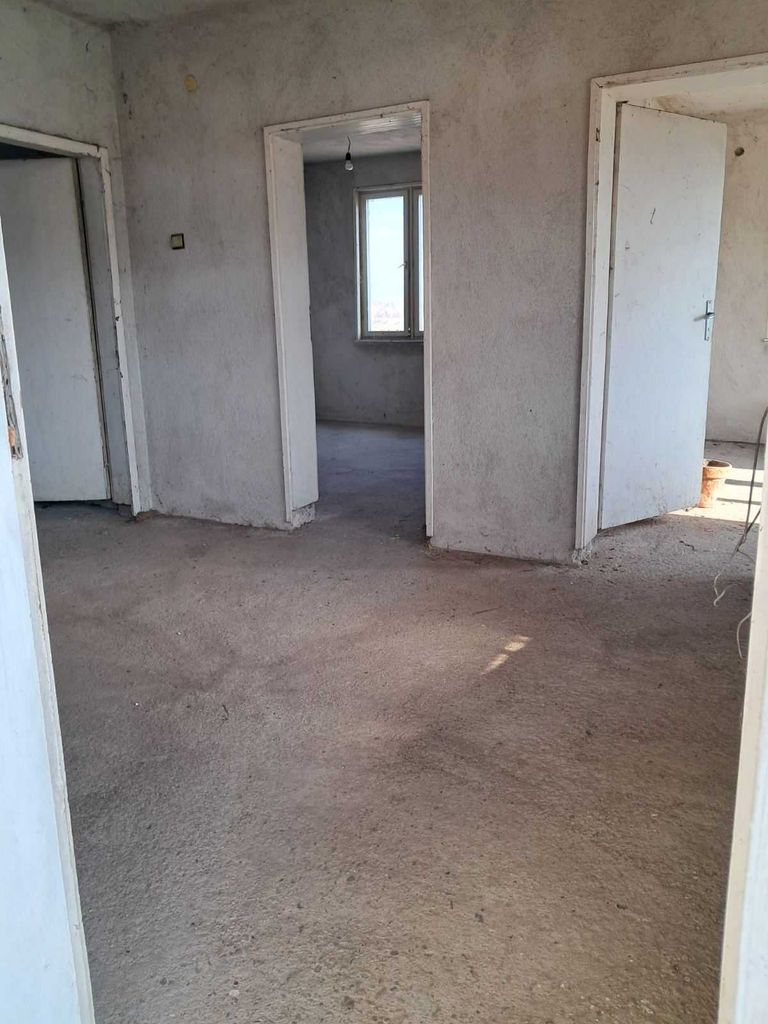 Продава се Къща в Карлово - 160 кв.м за 392 €/кв.м - Снимка #4