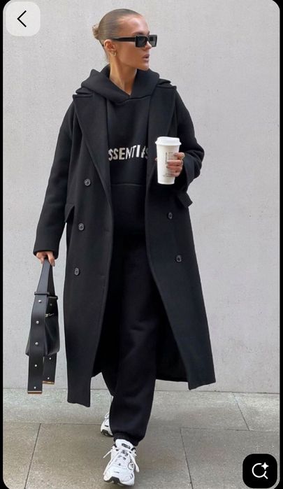 Zara , Stradivarius палта