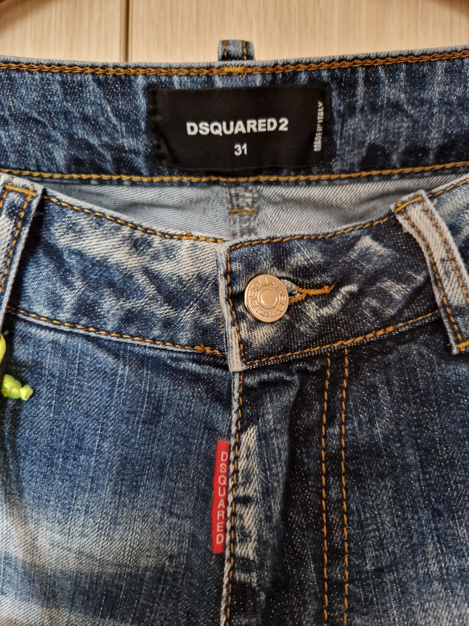 Мъжки дънки dsquared2