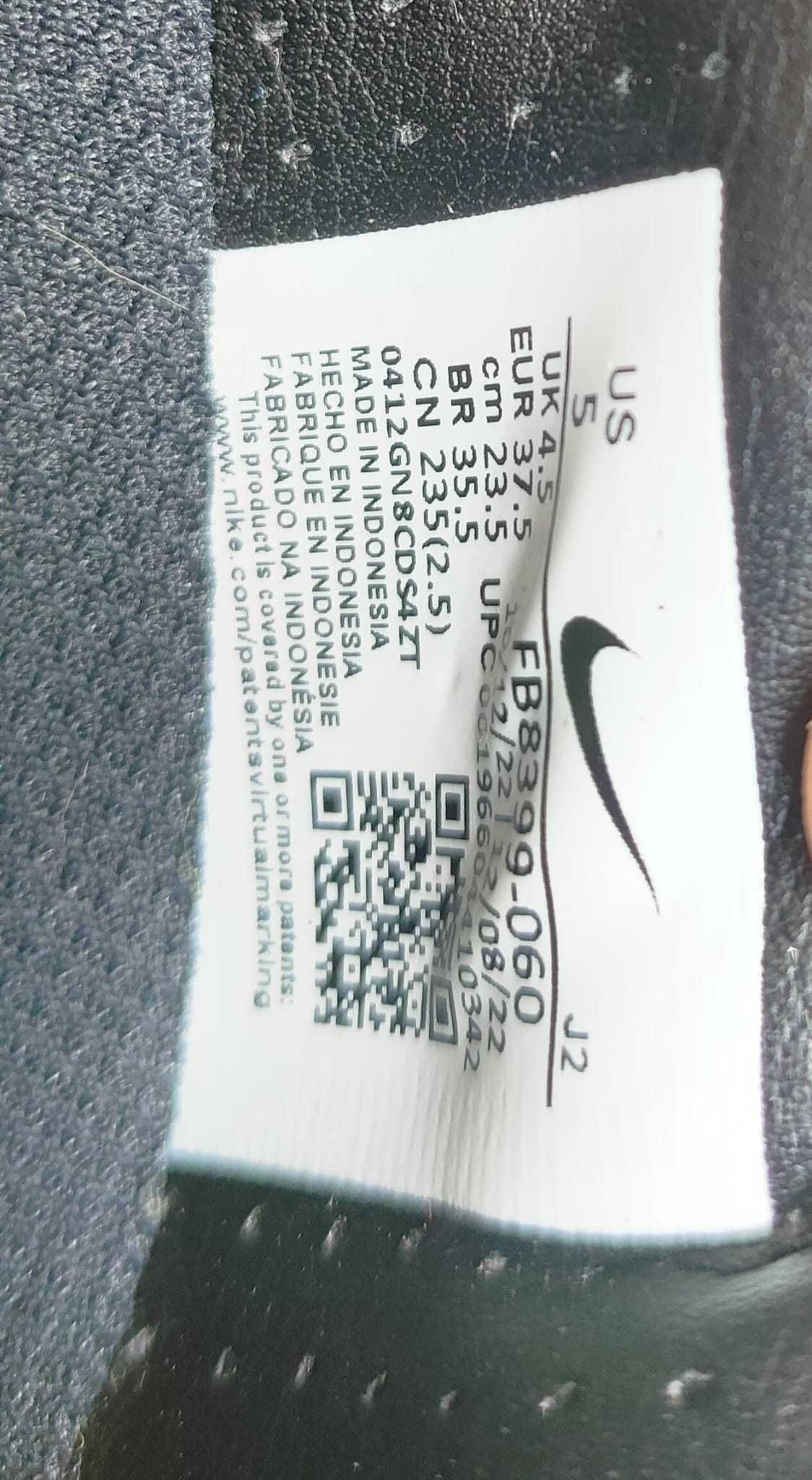 Vând ghete fotbal Nike Zoom Mercurial Nr. 37.5