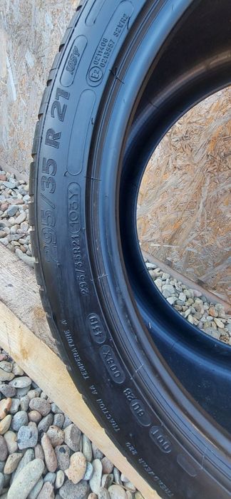 Anvelopa Dunlop 295/35 R21 107Y Michelin 295/35 R21 103Y
