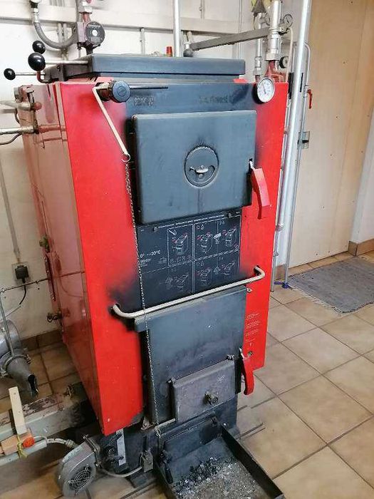 Cazane pe lemne,carbuni cu ardere normala si gazeificare,motorina