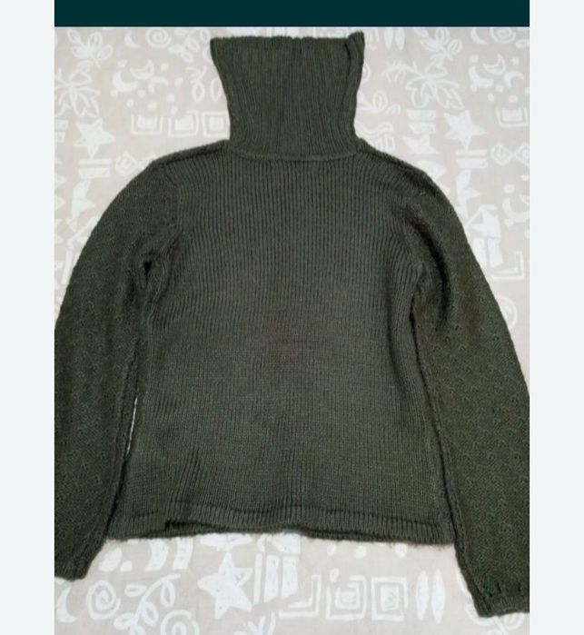 Pulover de damă kaki cu guler, mărimea M