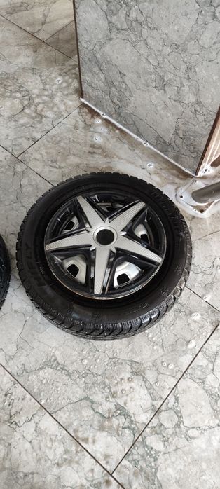 Продам зимние шины на дисках