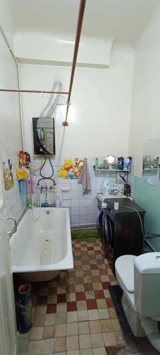 Срочно продам квартиру 2/2/2 ор Миробадский района. Транспортный инсти