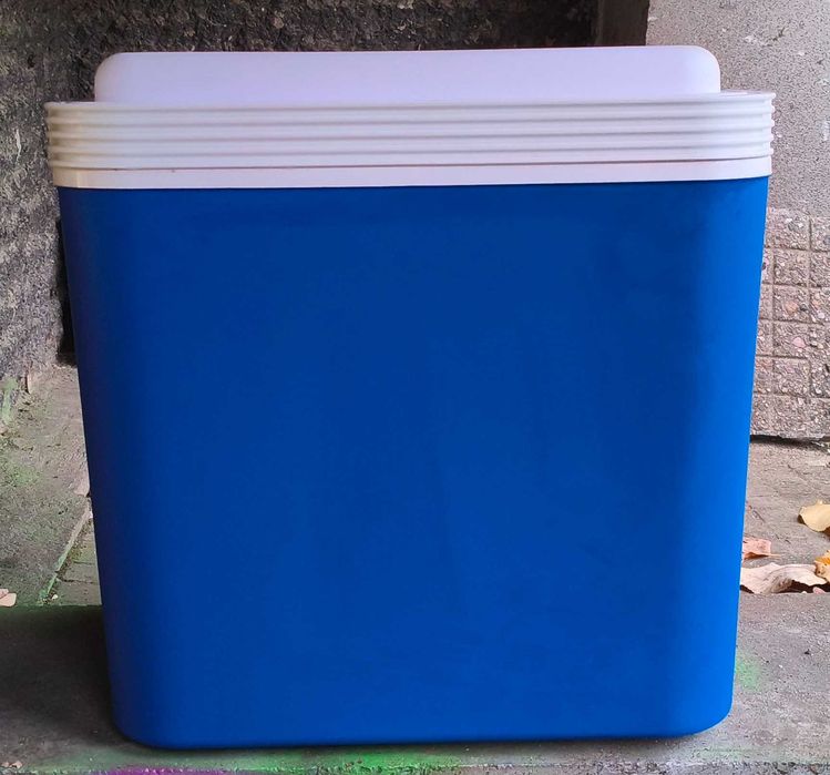 Електрическа хладилна кутия