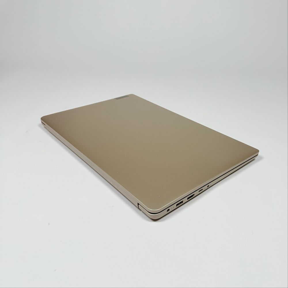 Lenovo IdeaPad/Ryzen 7 5700U/1TB NVMe/16GB RAM/15,6” IPS