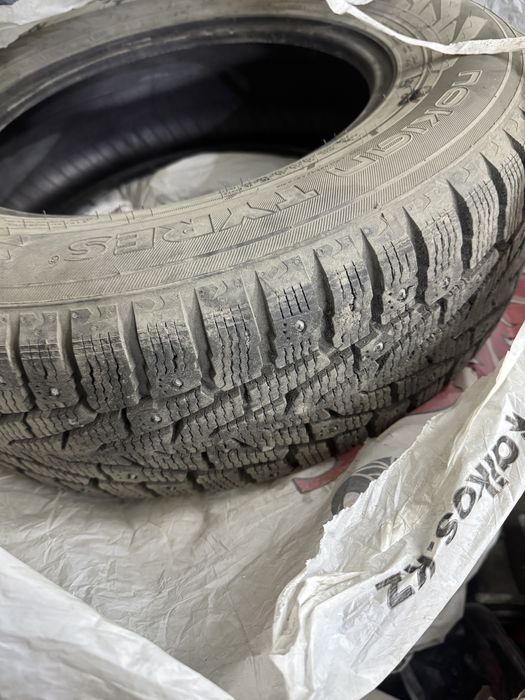 Зимная Резина 205/70/R15