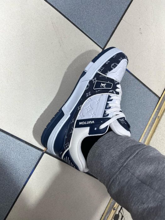 Adidasi lv (louis vuitton)