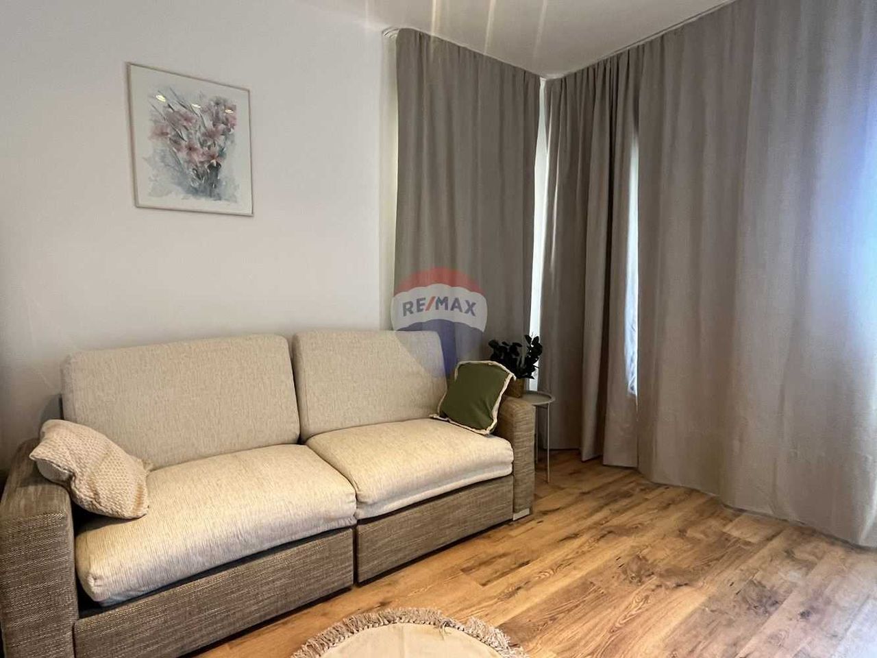 Продава се Двустаен апартамент в Бяла - 67 кв.м за 941 €/кв.м - Снимка #3