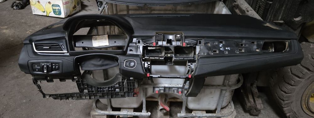 Табло BMW F45 2 Active Tourer