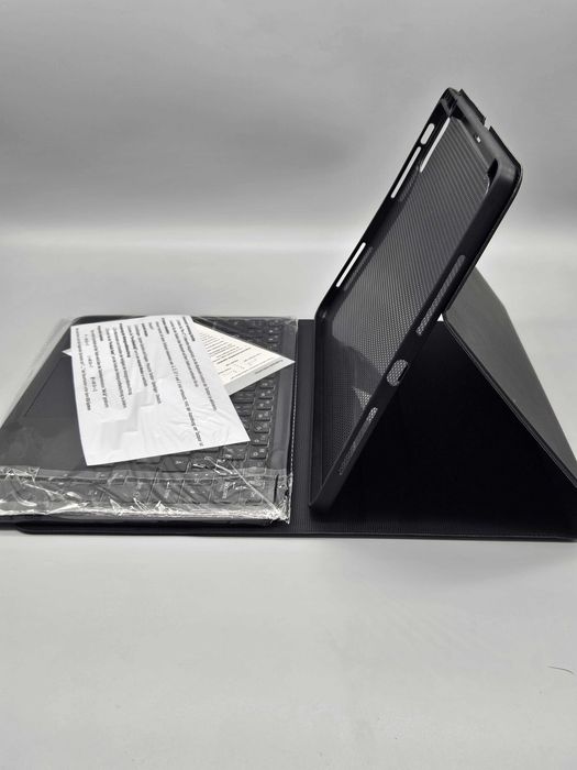 Калъф с безжична клавиатура и тъчпад за Xiaomi Pad 6S Pro 12.4''
