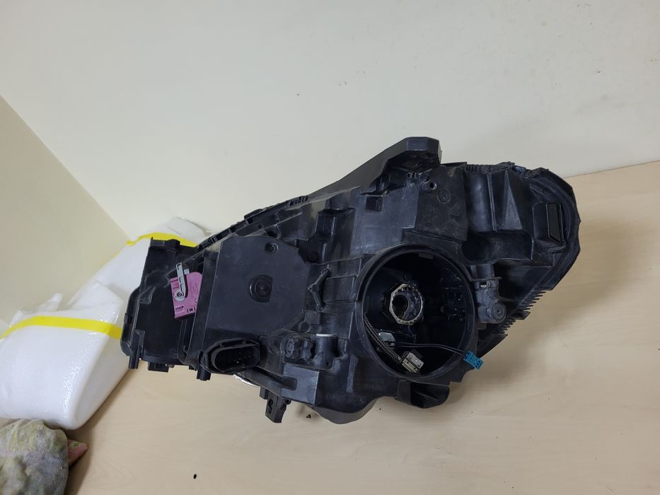 Десен фар фарове Mercedes w246 B класа far farove мерцедес 246 б класа