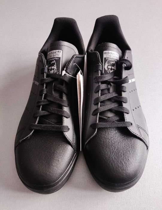 Adidas Stan Smith - нови оригинални маратонки за момче