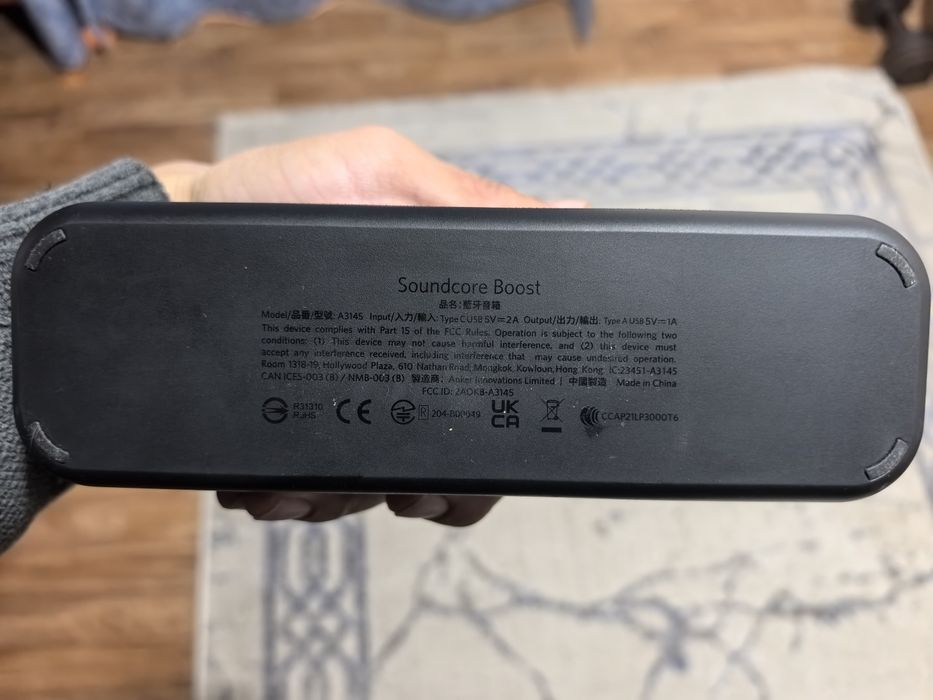 Колонка Anker Soundcore Boost
