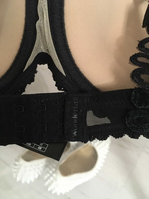 WONDERBRA сутиен 80B