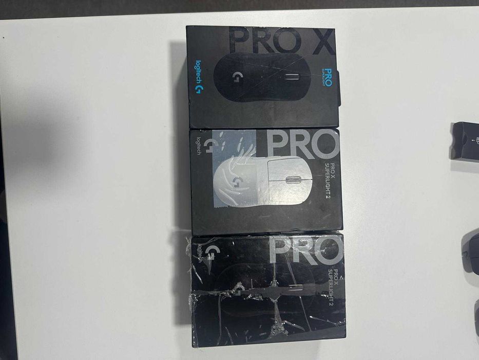 OFERTA Mouse gaming Logitech Pro X Superlight, Wireless, Negru CUTIE