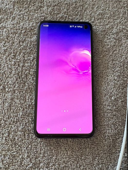Samsung Galaxy s10e