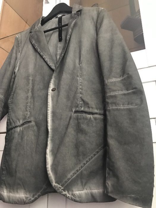 Army of Me, дизайнерско мъжко сако